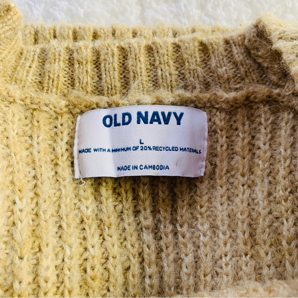 Old Navy Beige Tan Chunky Knit Wool Blend Fall Cozy Sweater | Large - Picture 6 of 7